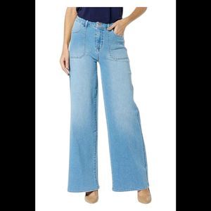 G by Giuliana Women's Patch Pocket Wide Leg Jeans Chambray - Petite